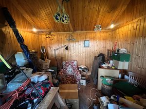 Photo 1- click for photo gallery